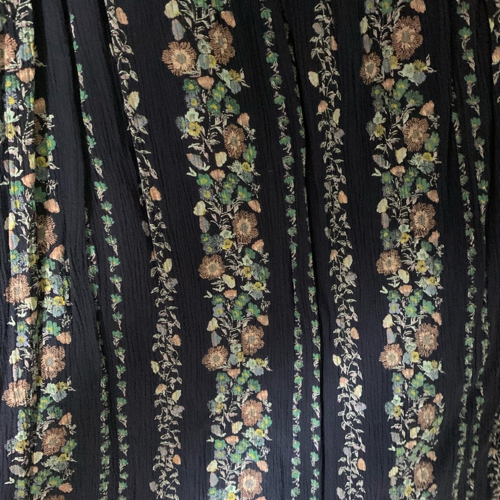 Old navy Off the Shoulder Midi Floral Dress - Picture 3 of 5